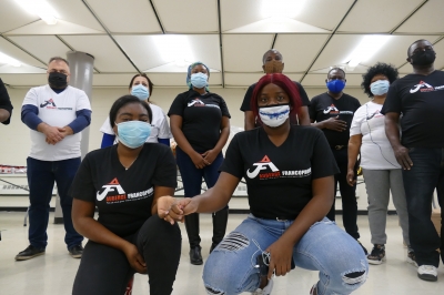 United Way: Distribution des repas chauds aux personnes âgées