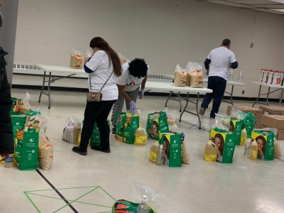 Croix rouge : Assistance des communautés avec des paniers de nourriture