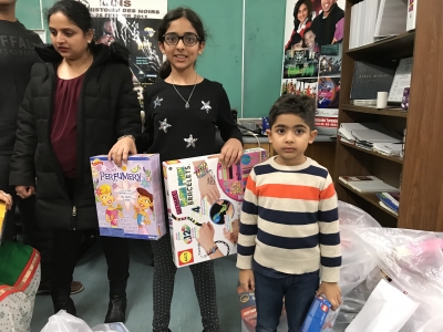 Distribution des cadeaux de Noël